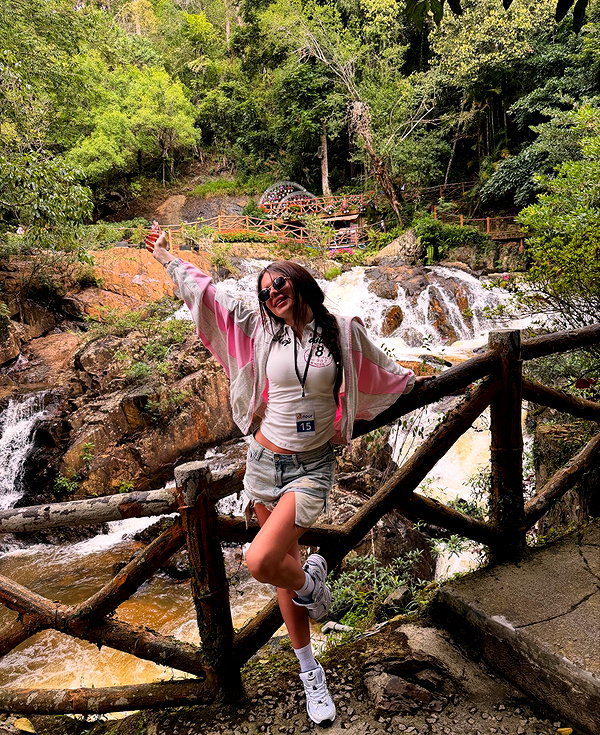 kira.timraleeva instagram image archive image