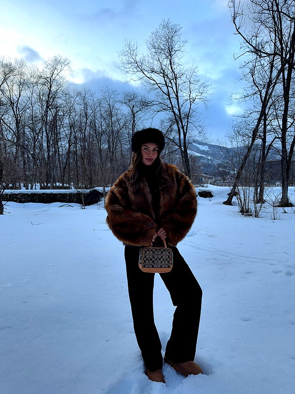 dekota_thompson instagram image archive image