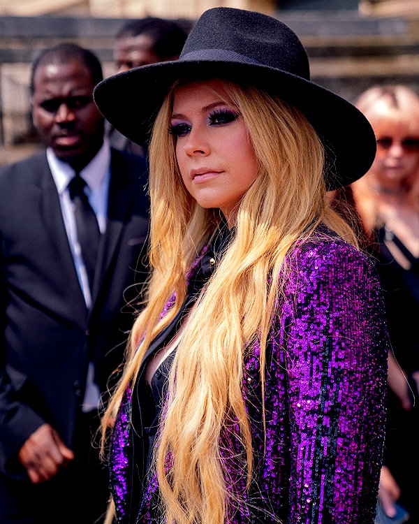 avrillavigne instagram image archive image