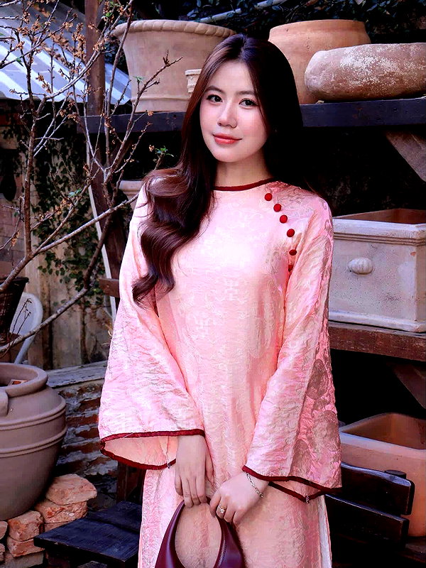 lyhythuedoxinh instagram image archive image