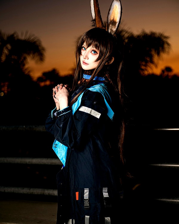 miee_cos instagram image archive image