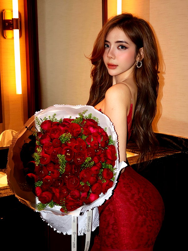 lyhythuedoxinh instagram image archive image