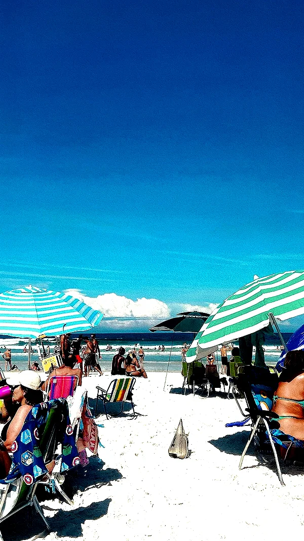 bellassq_ instagram image archive image