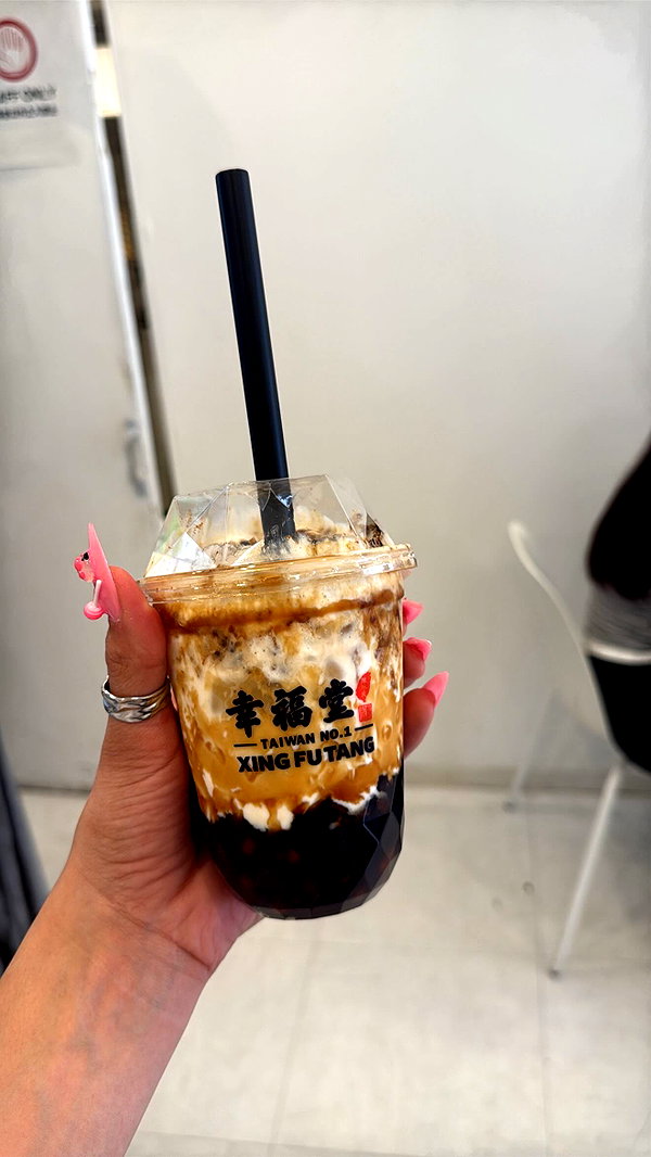 biton__adi instagram image archive image