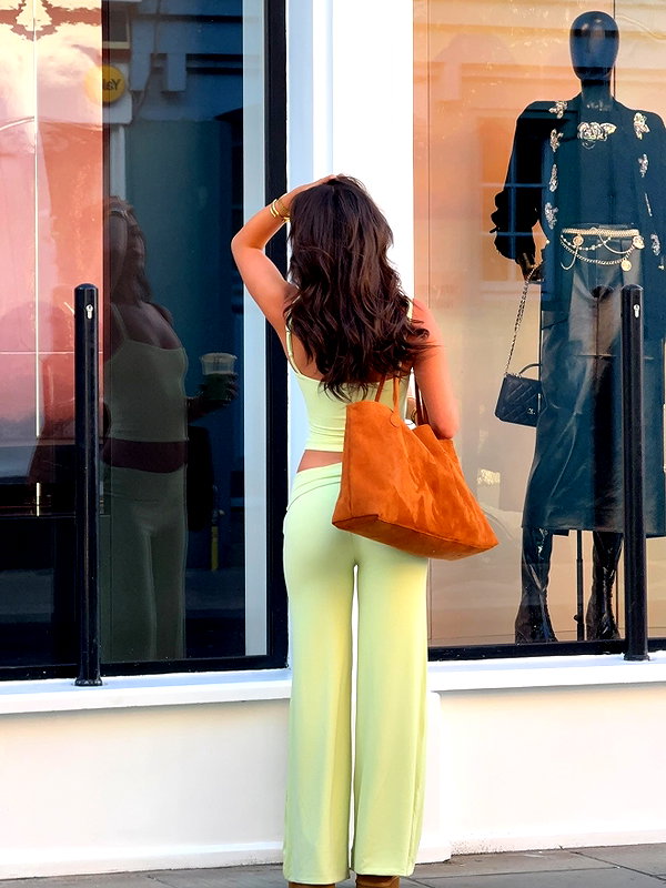 oliviaphillipps instagram image archive image