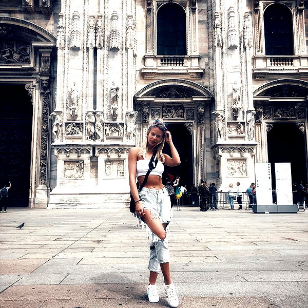 barzomer instagram image archive image