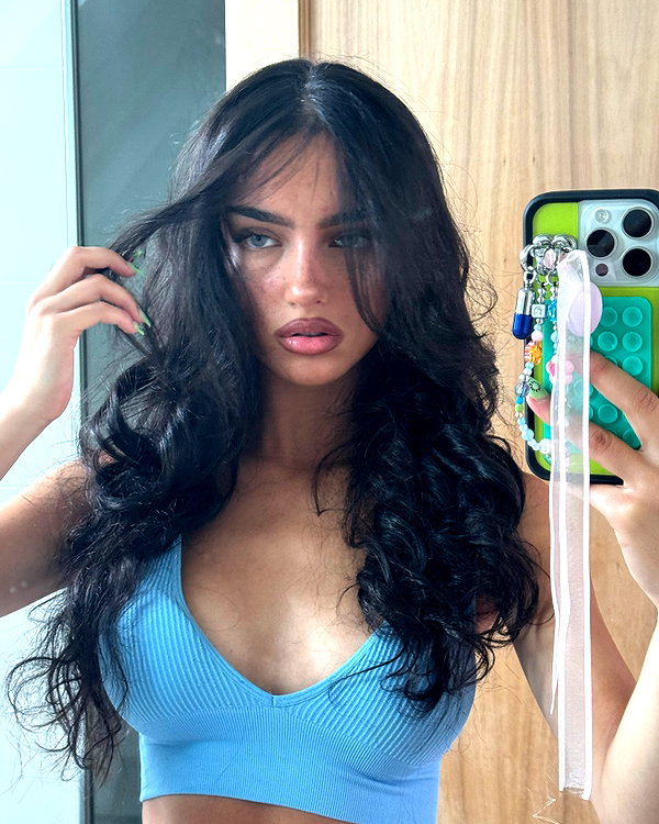ellachristo instagram image archive image