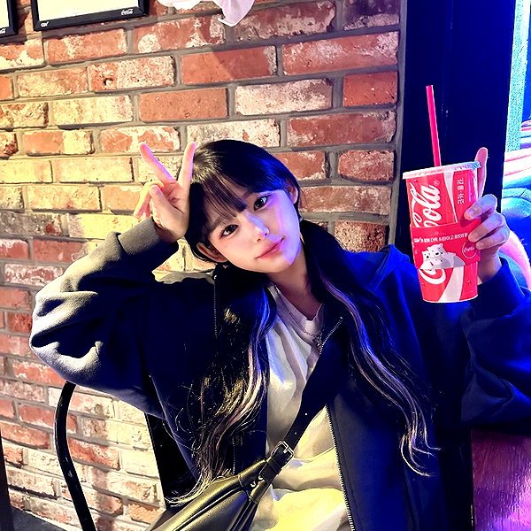 olzlonz instagram image archive image
