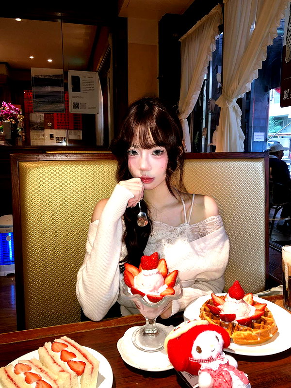 e.11lie instagram image archive image