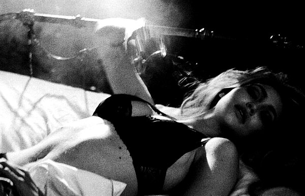 gigihadid instagram image archive image