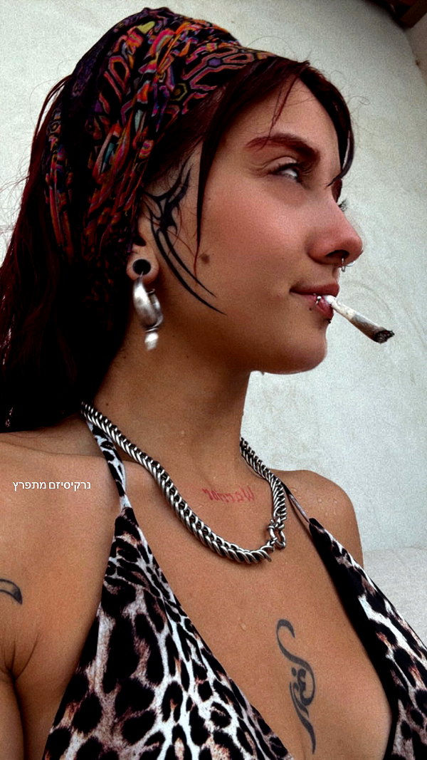 shaharo__._ instagram image archive image