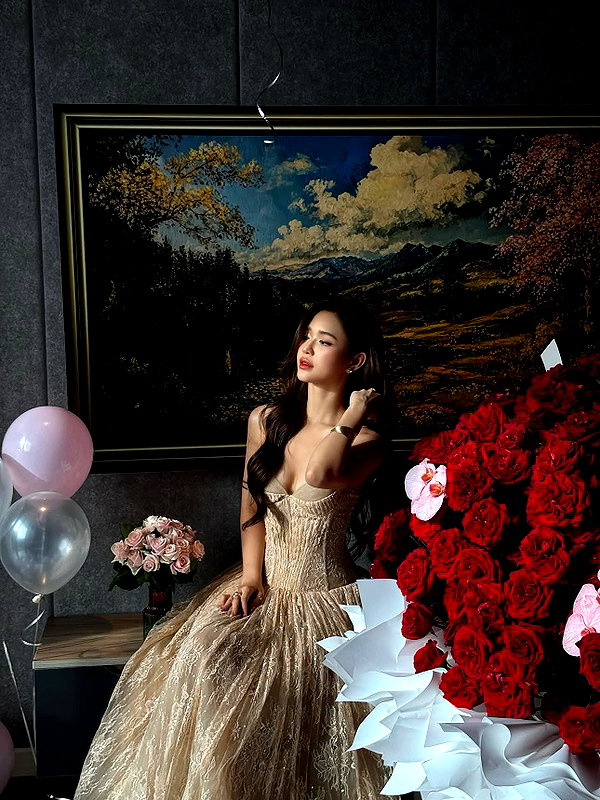 lyhythuedoxinh instagram image archive image