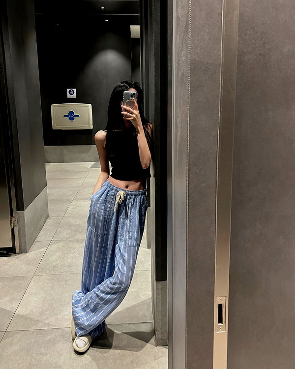daxbin instagram image archive image