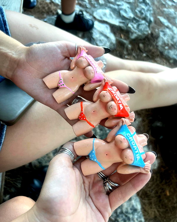 sof.alo instagram image archive image