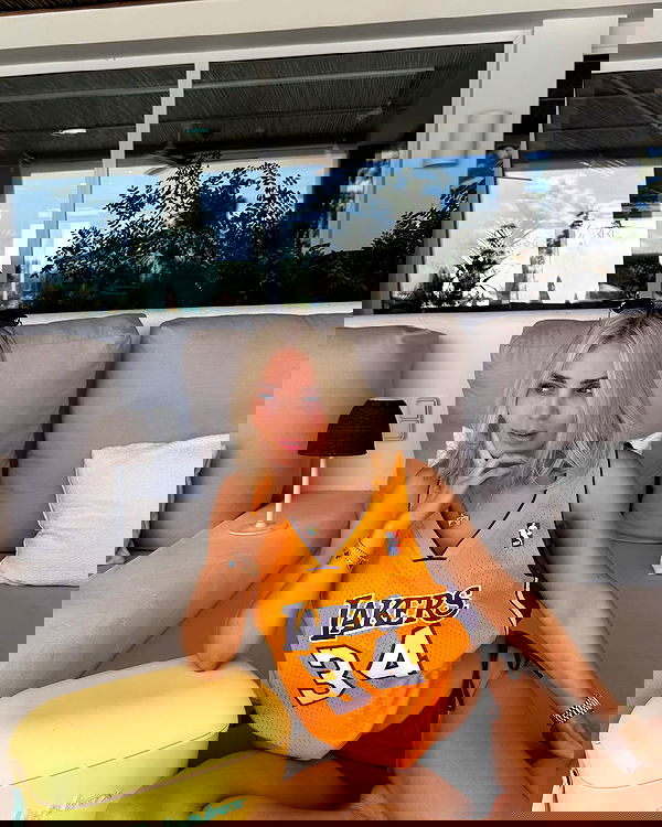 alexis.blond alexis.blond archive image