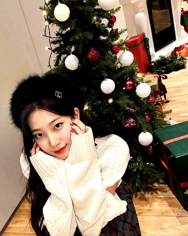 zuhazana instagram image archive image
