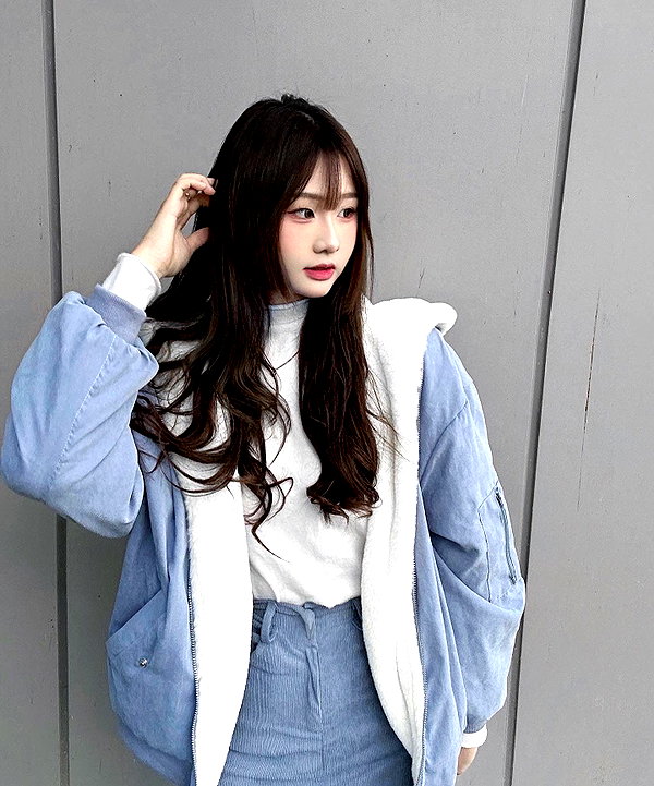 lai_931201 instagram image archive image