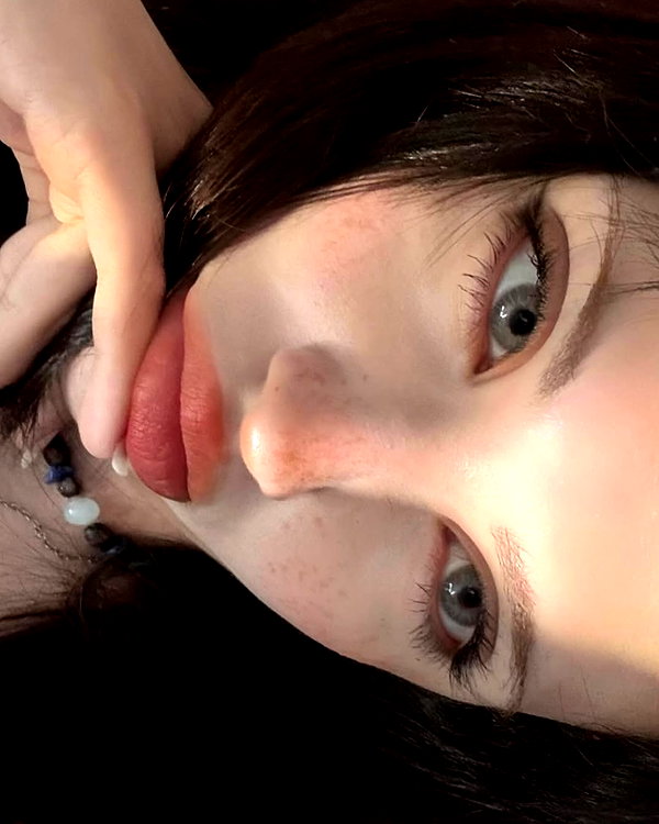 baddiesessence instagram image archive image