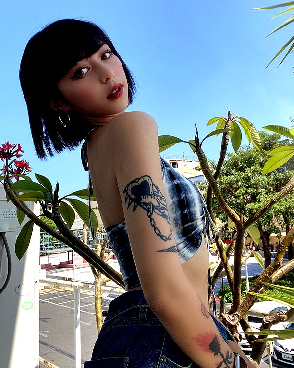 badthingalwaysg instagram image archive image
