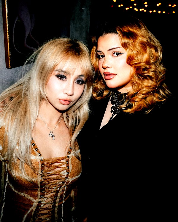 tiffanobi instagram image archive image