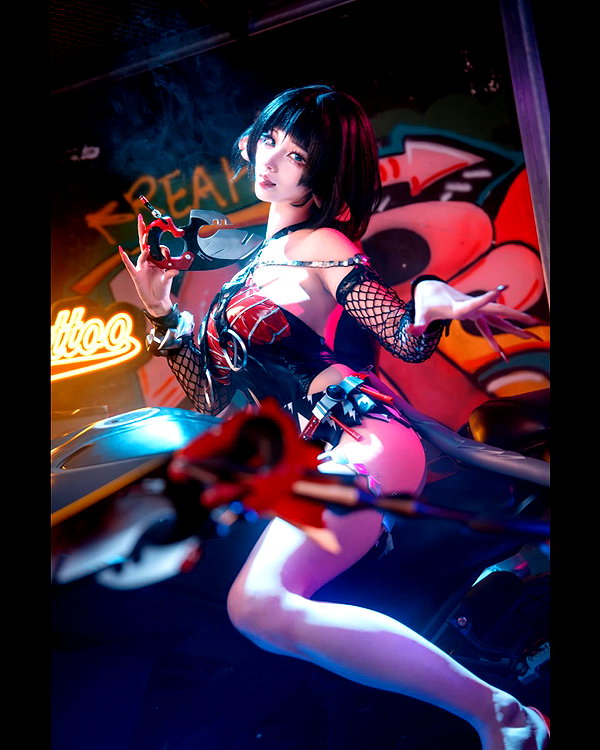 xier_cos instagram image archive image