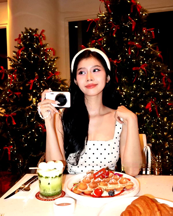 lyhythuedoxinh instagram image archive image