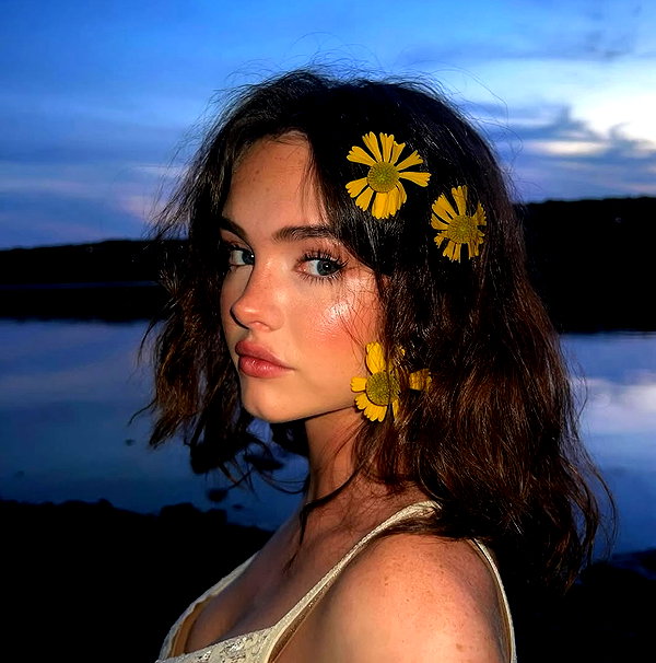 baddiesessence instagram image archive image