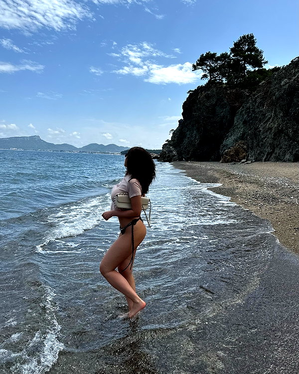 flawlessa instagram image archive image