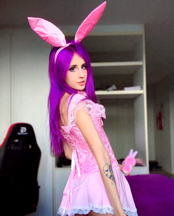 jadelaverne instagram image archive image