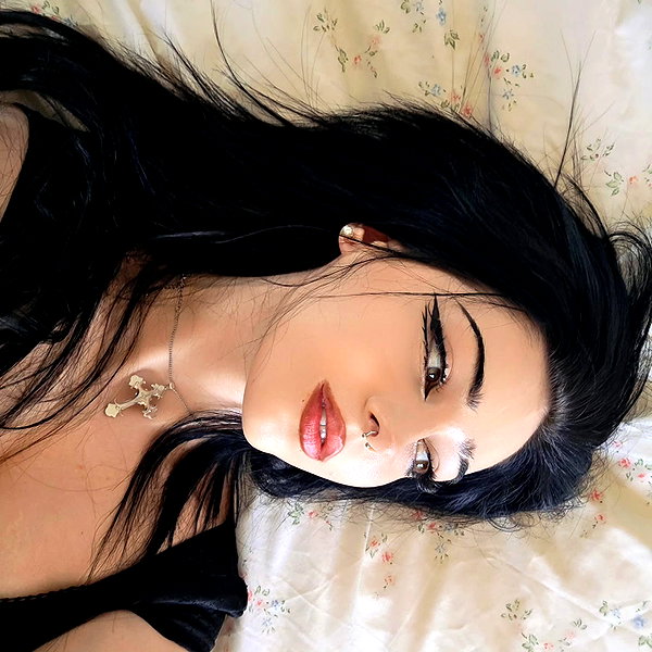 xoreniiiiii instagram image archive image