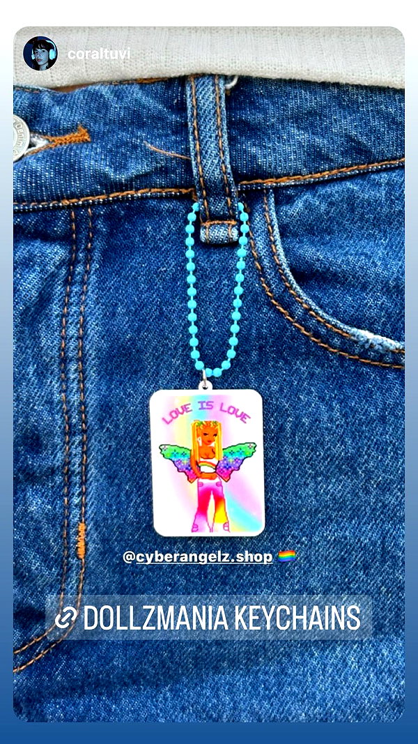 Archived image from @cyberangelz.shop on Instagram