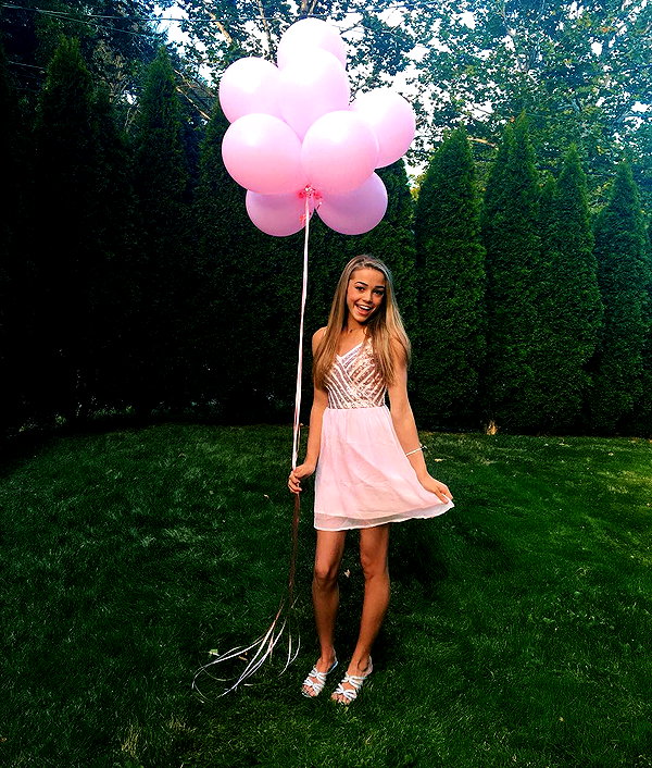 livvydunne instagram image archive image