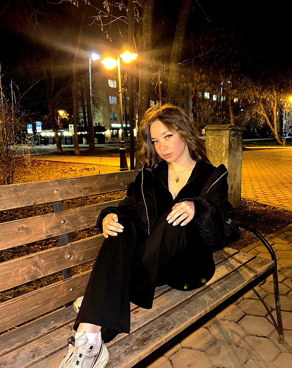 vslunz instagram image archive image
