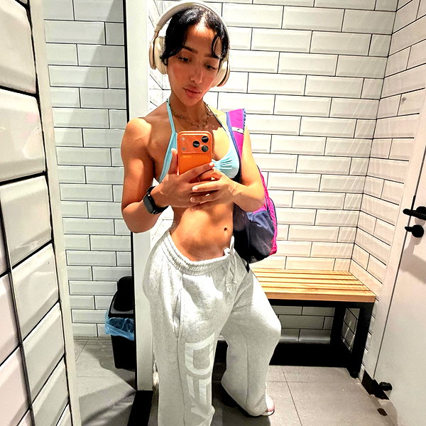 leanriri1 instagram image archive image