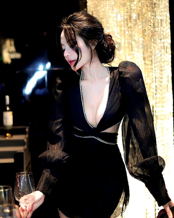 lyhythuedoxinh instagram image archive image