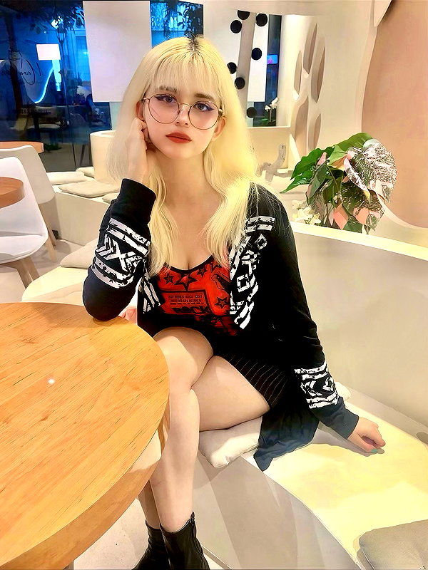 lulymakima instagram image archive image