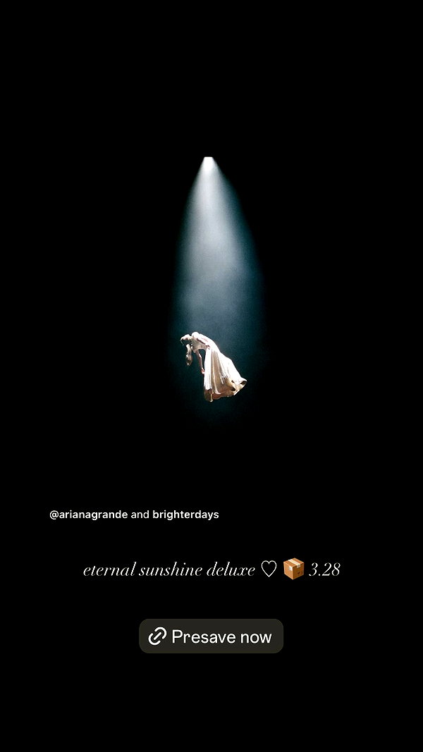 arianagrande instagram image archive image