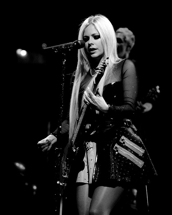 avrillavigne instagram image archive image