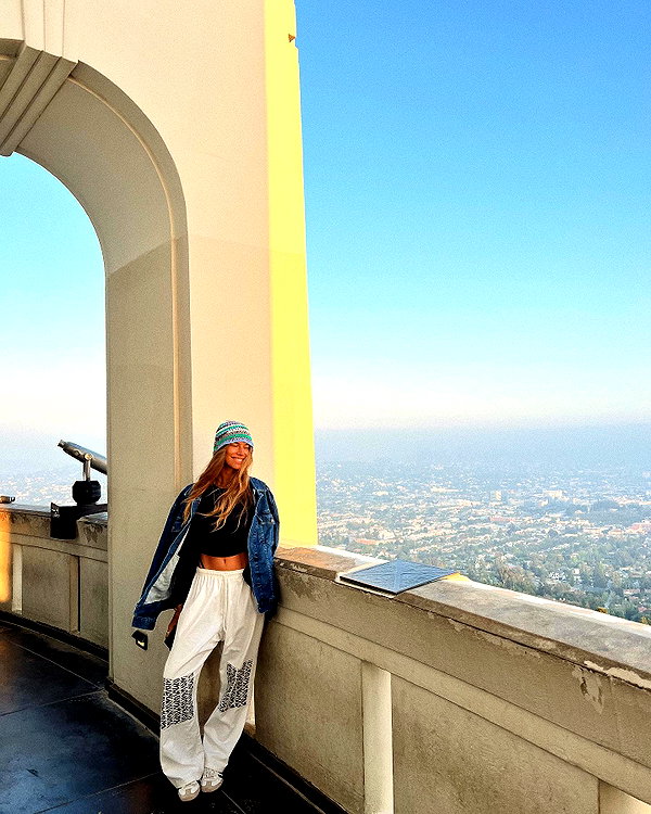 pia__kim instagram image archive image