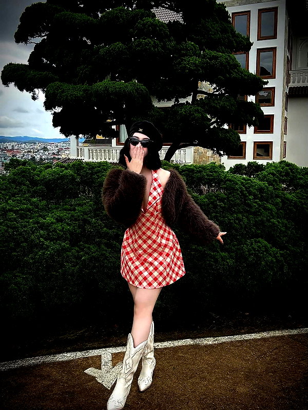 lyhythuedoxinh instagram image archive image