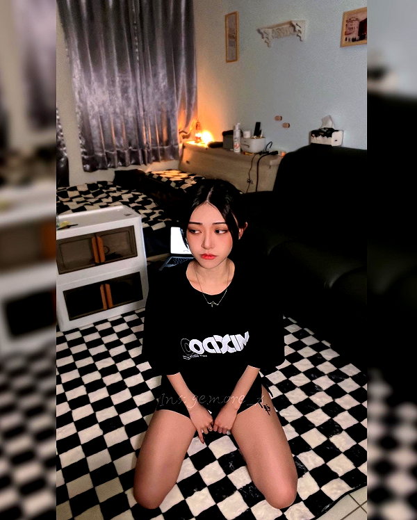 ge.more_x instagram image archive image