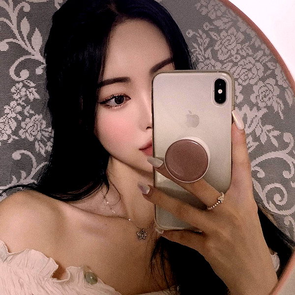 daxbin instagram image archive image