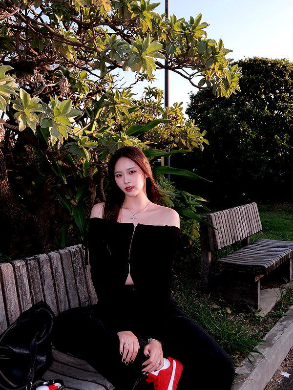 _jyying instagram image archive image
