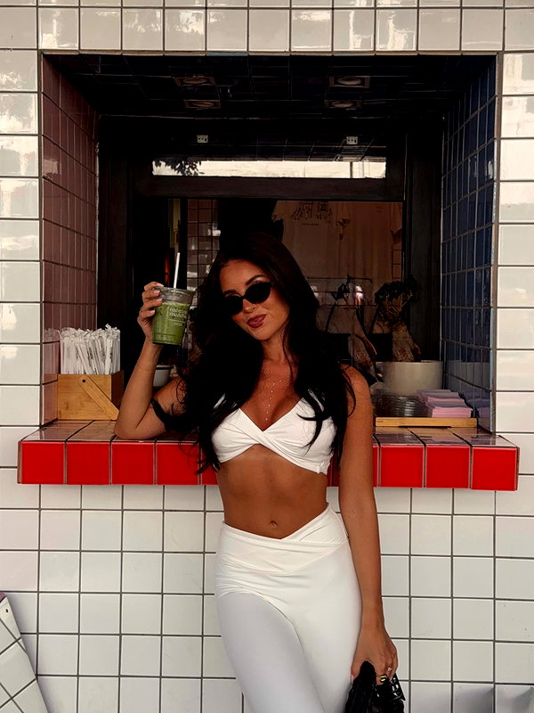zoeliss instagram image archive image