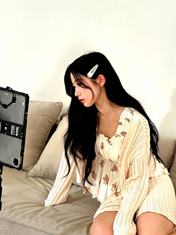 zuhazana instagram image archive image