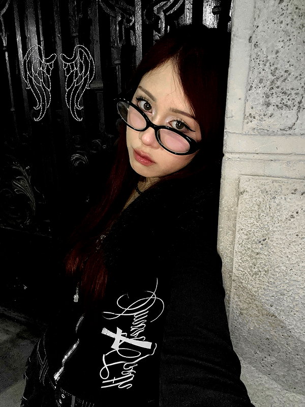 is2tian instagram image archive image
