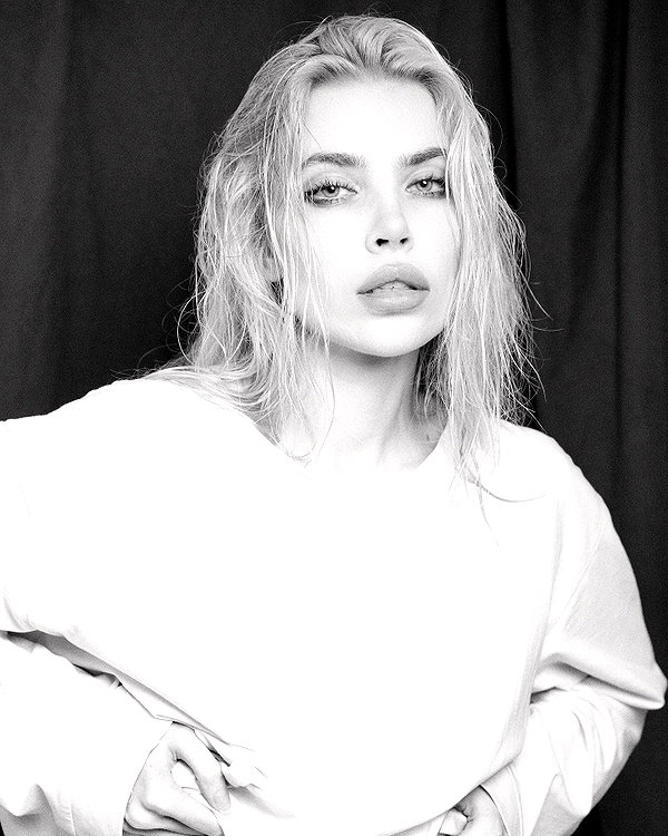 alien.hanna instagram image archive image