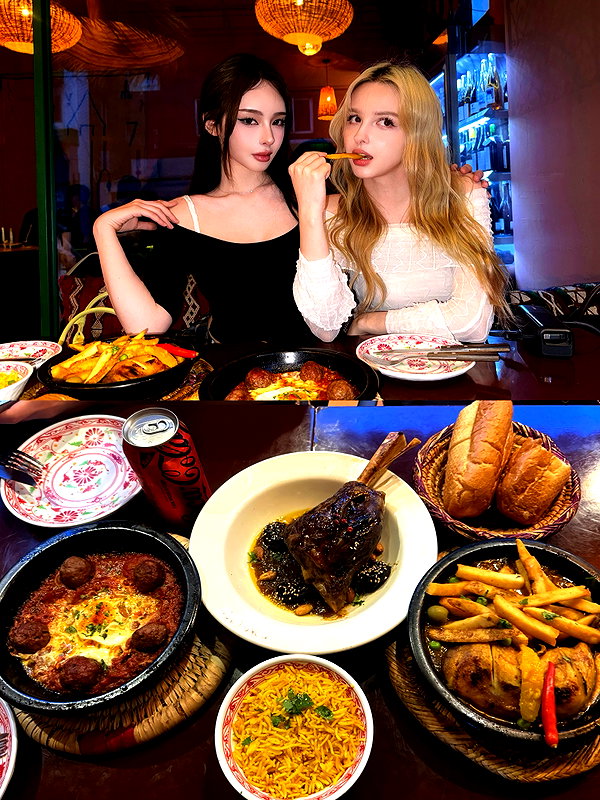 elina_4_22 instagram image archive image
