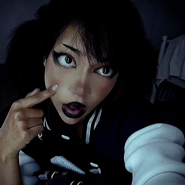vanta.vinny instagram image archive image