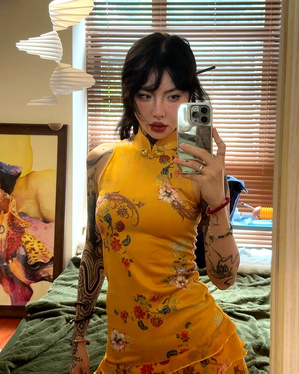 bad.toy instagram image archive image